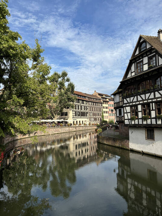 Những góc đẹp mơ màng ở Strasbourg - thành phố Giáng sinh của châu Âu